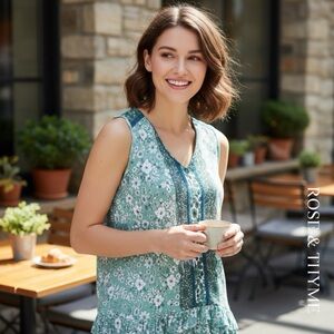 Floral Sleeveless Top in Green and White